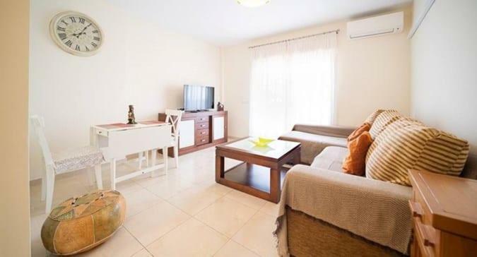 Apartamento C.M. نيرخا المظهر الخارجي الصورة